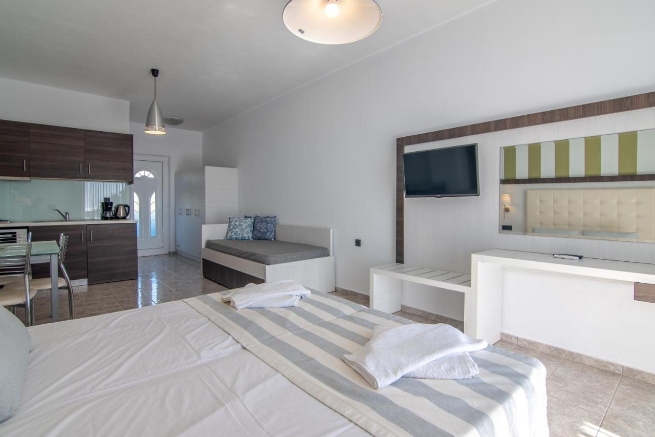 Mythos Apartments Damnoni Ngoại thất bức ảnh