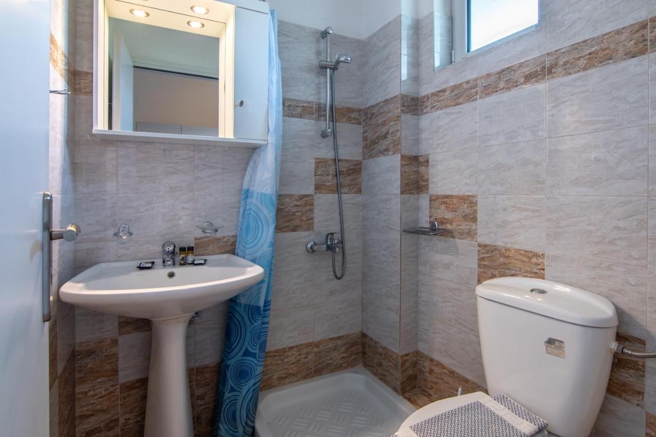 Mythos Apartments Damnoni Ngoại thất bức ảnh