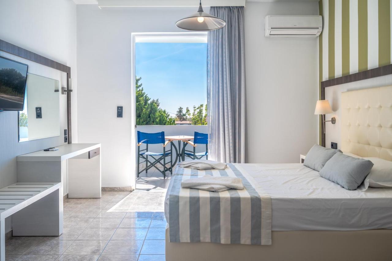Mythos Apartments Damnoni Ngoại thất bức ảnh