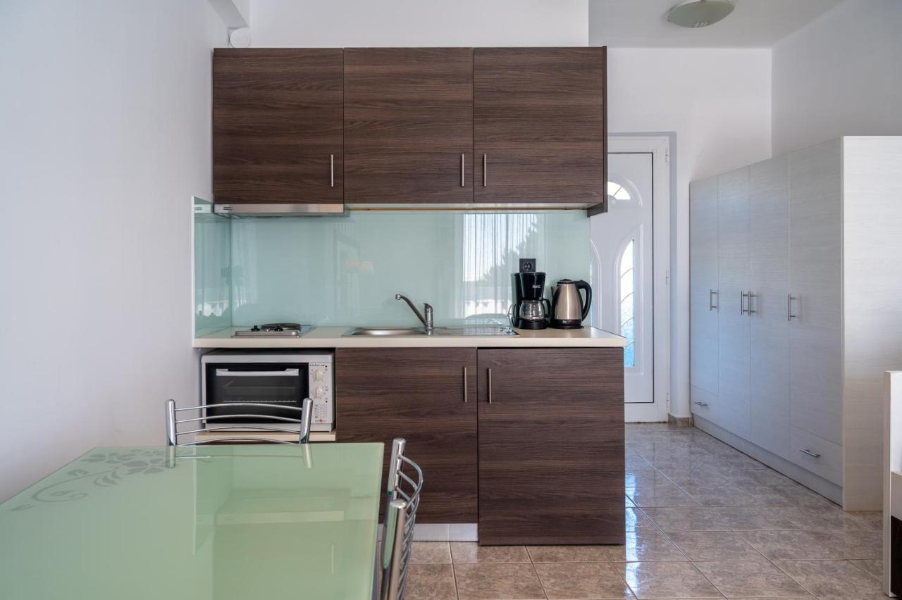 Mythos Apartments Damnoni Ngoại thất bức ảnh